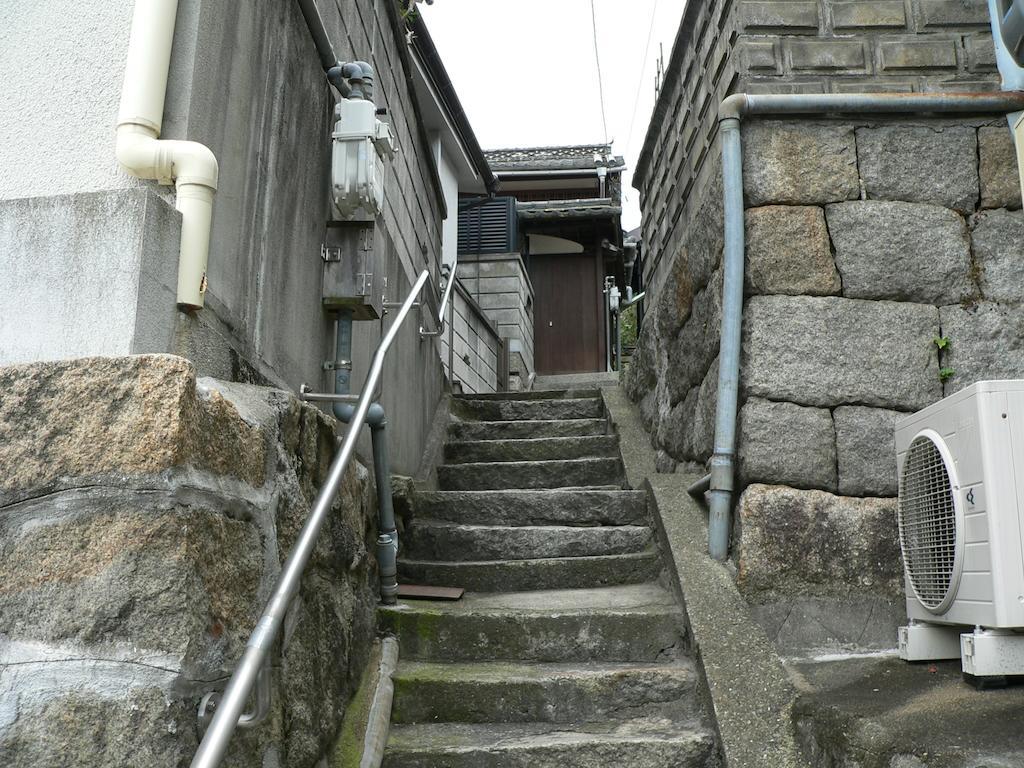 Villa Moon'S Cafe Onomichi Exterior foto